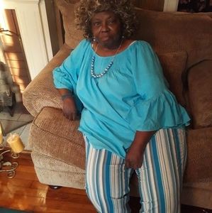 Meet your Posher, Debra